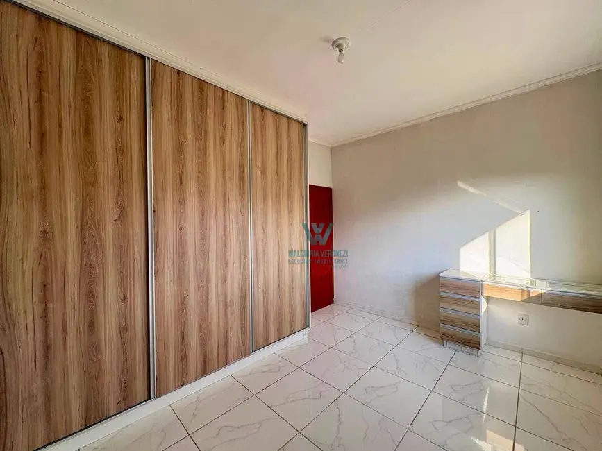 Foto 9 de Casa de Condomínio com 2 quartos para alugar, 73m2 em Estância São José, Pocos De Caldas - MG