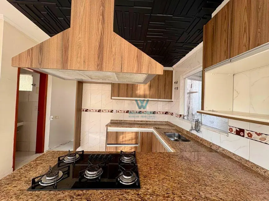 Foto 5 de Casa de Condomínio com 2 quartos para alugar, 73m2 em Estância São José, Pocos De Caldas - MG