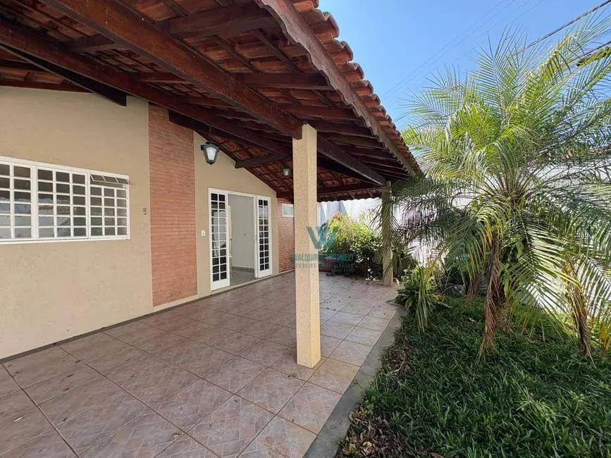 Foto 4 de Casa de Condomínio com 3 quartos à venda, 390m2 em Jardim Quisisana, Pocos De Caldas - MG