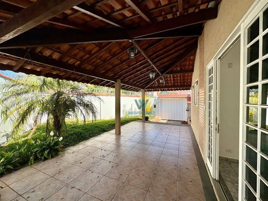 Foto 5 de Casa de Condomínio com 3 quartos à venda, 390m2 em Jardim Quisisana, Pocos De Caldas - MG