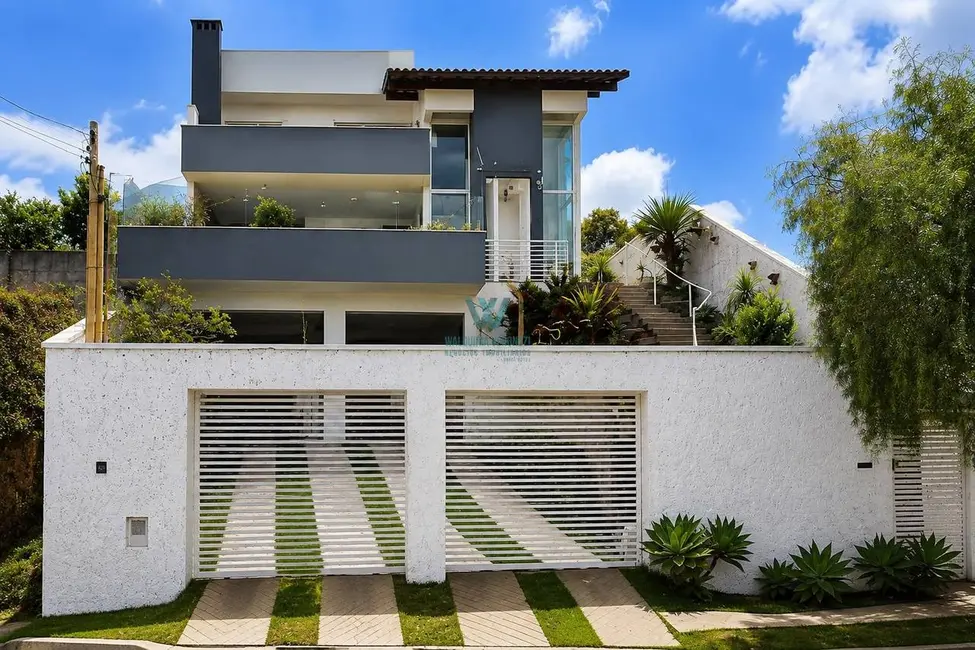Casa com 3 quartos à venda, 448m2 em Jardim Europa, Pocos De Caldas - MG - imagem 2 Foto 2 de Casa com 3 quartos à venda, 448m2 em Jardim Europa, Pocos De Caldas - MG