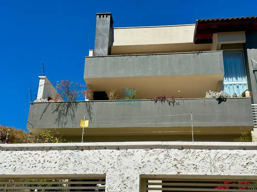 Foto 1 de Casa com 3 quartos à venda, 448m2 em Jardim Europa, Pocos De Caldas - MG