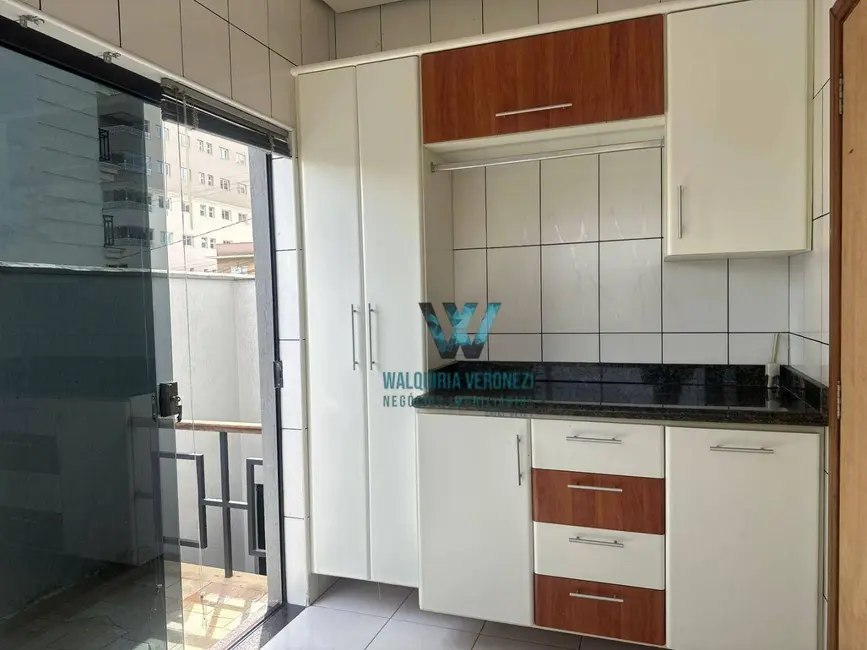 Foto 4 de Casa de Condomínio com 3 quartos à venda, 275m2 em Jardim Elvira Dias, Pocos De Caldas - MG