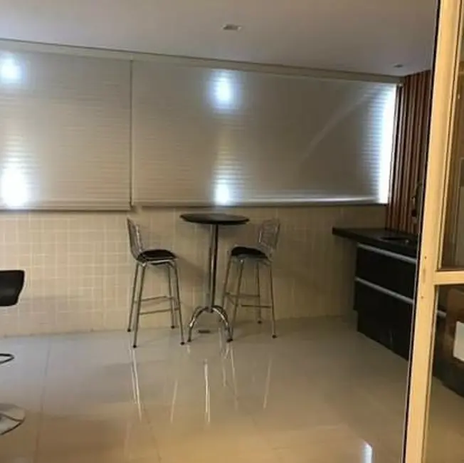 Foto 2 de Apartamento com 3 quartos à venda, 130m2 em Melo, Montes Claros - MG