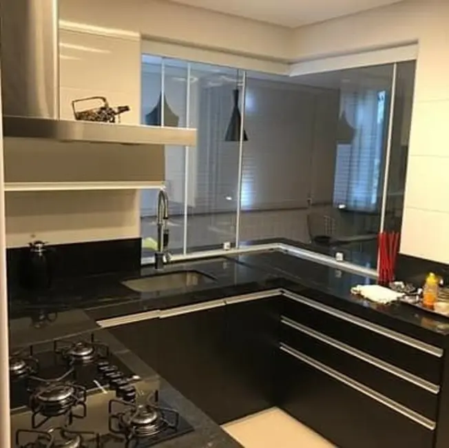 Foto 4 de Apartamento com 3 quartos à venda, 130m2 em Melo, Montes Claros - MG