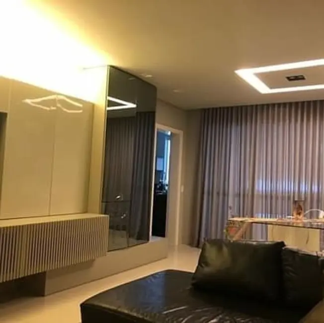 Foto 8 de Apartamento com 3 quartos à venda, 130m2 em Melo, Montes Claros - MG