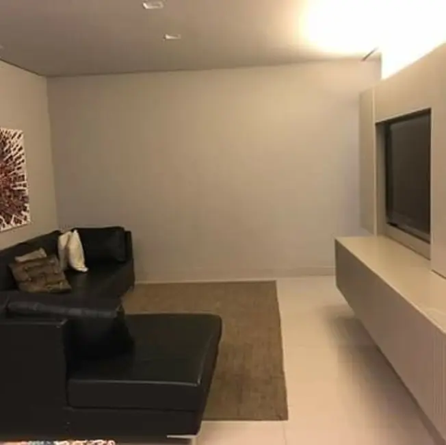 Foto 9 de Apartamento com 3 quartos à venda, 130m2 em Melo, Montes Claros - MG