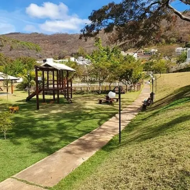 Foto 7 de Casa de Condomínio com 4 quartos à venda, 280m2 em Ibituruna, Montes Claros - MG