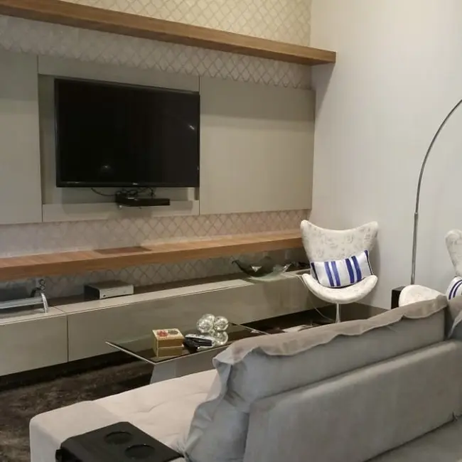 Foto 7 de Casa com 3 quartos à venda, 300m2 em Ibituruna, Montes Claros - MG