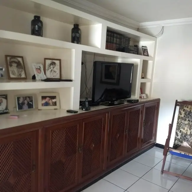 Foto 5 de Casa com 4 quartos à venda, 280m2 em Morada do Parque, Montes Claros - MG