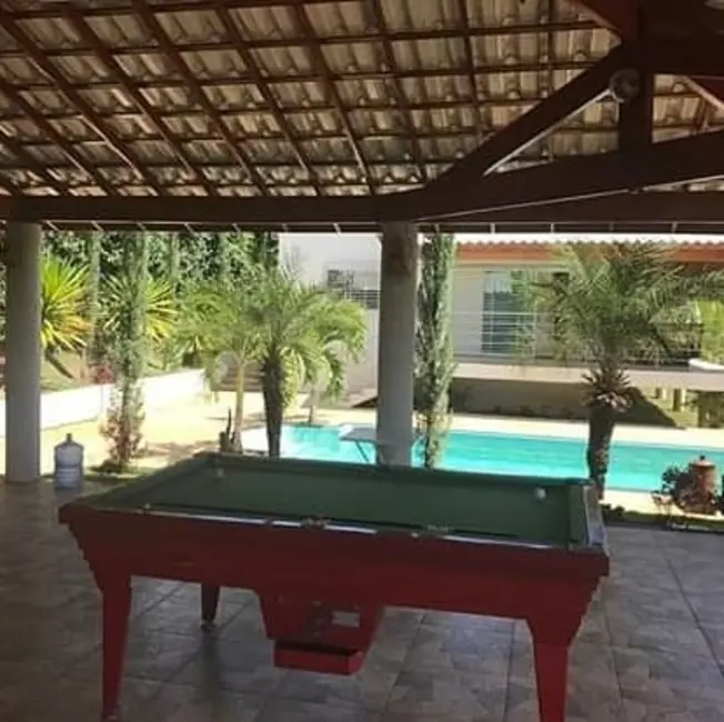 Foto 3 de Casa com 3 quartos à venda, 165m2 em Ibituruna, Montes Claros - MG