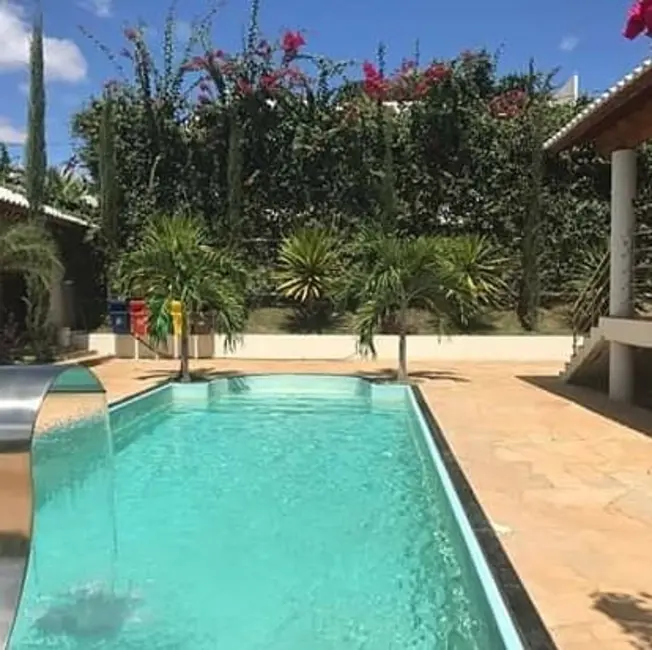 Foto 6 de Casa com 3 quartos à venda, 165m2 em Ibituruna, Montes Claros - MG