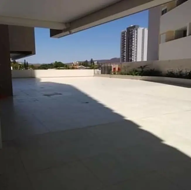 Apartamento com 3 quartos à venda, 215m2 em Melo, Montes Claros - MG - imagem 5 Foto 5 de Apartamento com 3 quartos à venda, 215m2 em Melo, Montes Claros - MG