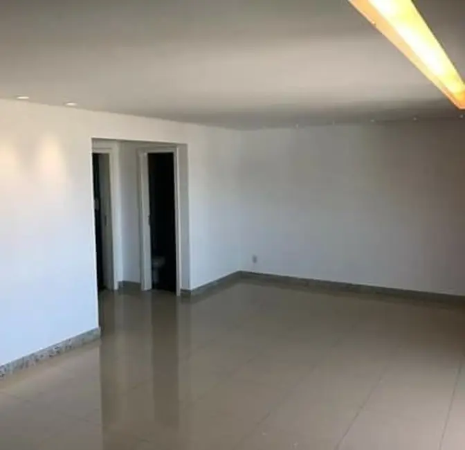 Apartamento com 4 quartos à venda, 168m2 em Cândida Câmara, Montes Claros - MG - imagem 4 Foto 4 de Apartamento com 4 quartos à venda, 168m2 em Cândida Câmara, Montes Claros - MG