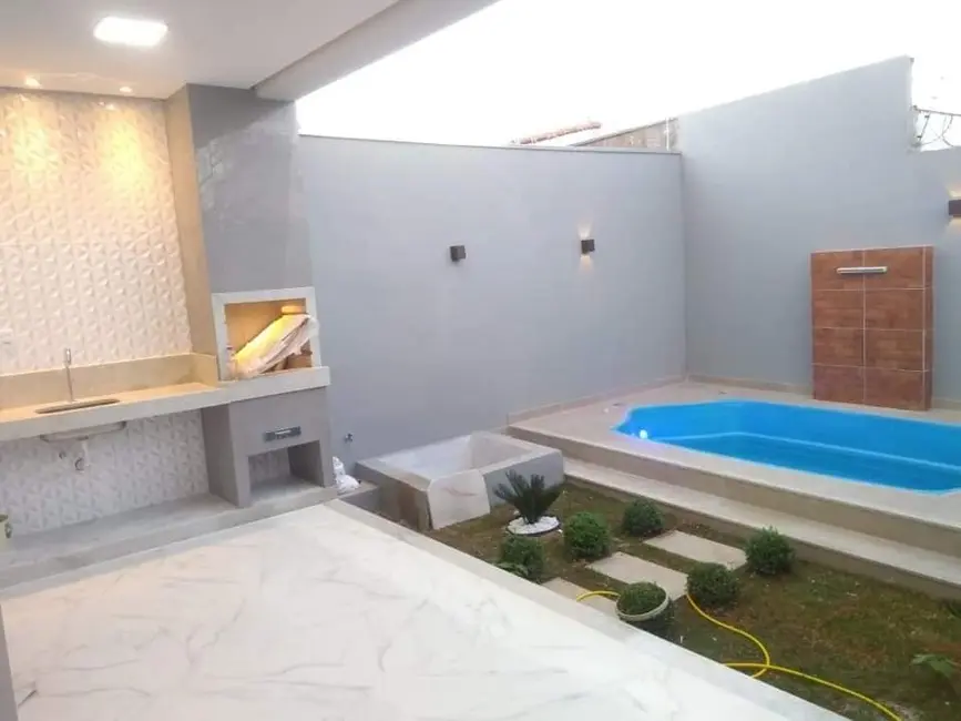 Foto 8 de Casa com 3 quartos à venda, 140m2 em Sapucaia, Montes Claros - MG