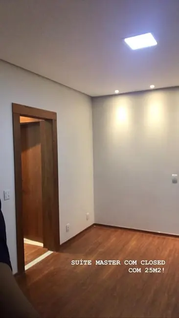 Foto 3 de Casa com 3 quartos à venda, 140m2 em Sapucaia, Montes Claros - MG