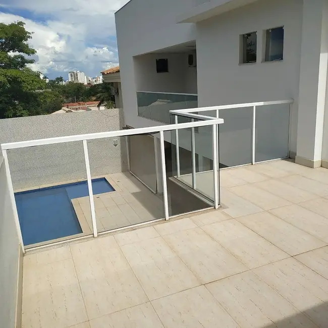 Foto 7 de Casa com 3 quartos à venda, 280m2 em Ibituruna, Montes Claros - MG