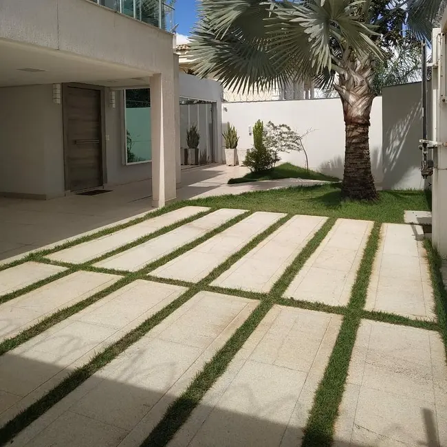 Foto 9 de Casa com 3 quartos à venda, 280m2 em Ibituruna, Montes Claros - MG