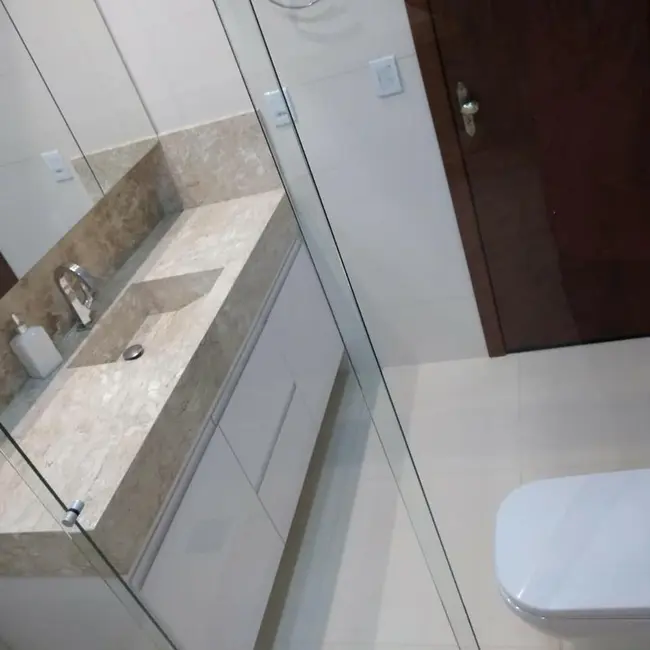 Foto 4 de Casa com 3 quartos à venda, 250m2 em Barcelona Park, Montes Claros - MG