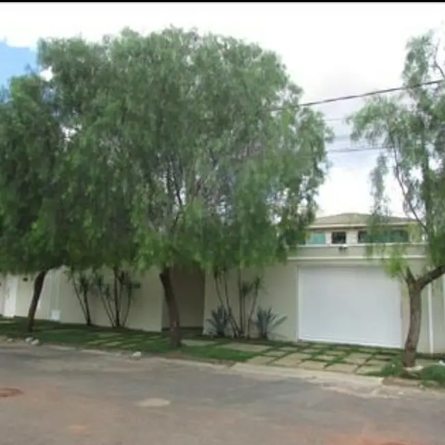 Foto 5 de Casa com 3 quartos à venda, 265m2 em Ibituruna, Montes Claros - MG