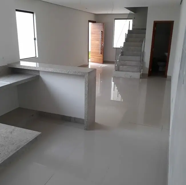 Casa com 3 quartos à venda, 150m2 em Morada do Sol, Montes Claros - MG - imagem 3 Foto 3 de Casa com 3 quartos à venda, 150m2 em Morada do Sol, Montes Claros - MG