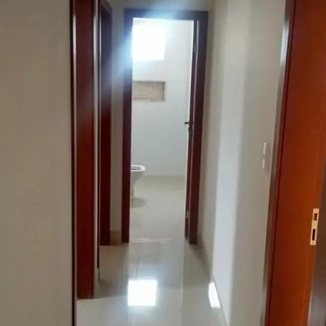 Apartamento com 3 quartos à venda, 240m2 em Augusta Mota, Montes Claros - MG - imagem 6 Foto 6 de Apartamento com 3 quartos à venda, 240m2 em Augusta Mota, Montes Claros - MG