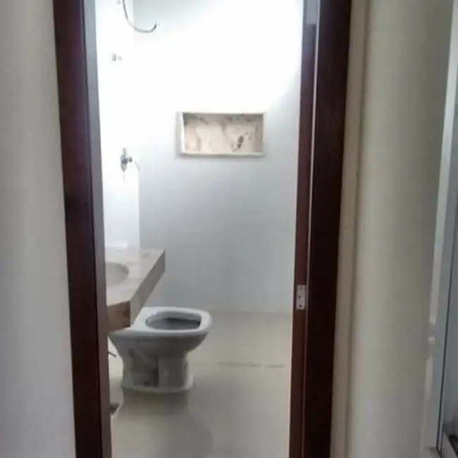 Apartamento com 3 quartos à venda, 240m2 em Augusta Mota, Montes Claros - MG - imagem 9 Foto 9 de Apartamento com 3 quartos à venda, 240m2 em Augusta Mota, Montes Claros - MG