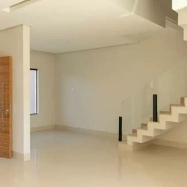 Foto 3 de Casa com 3 quartos à venda, 150m2 em Morada do Sol, Montes Claros - MG