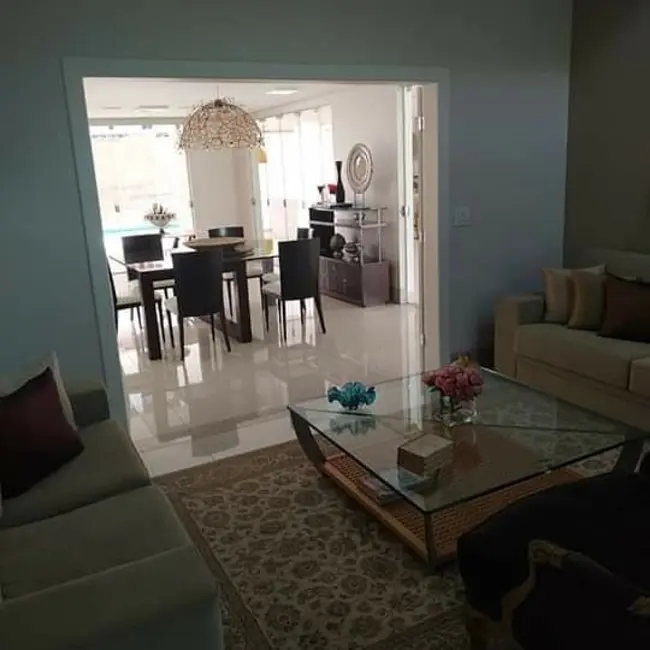 Foto 3 de Casa com 5 quartos à venda, 428m2 em Ibituruna, Montes Claros - MG