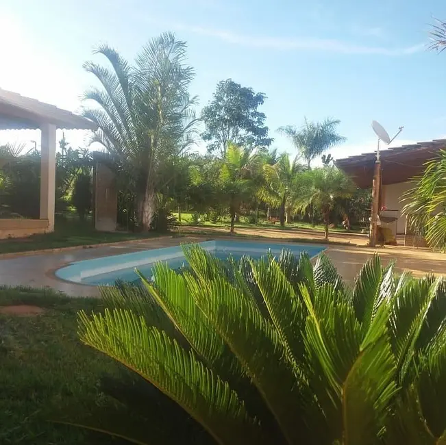 Foto 4 de Chácara com 3 quartos à venda, 400m2 em Juramento - MG