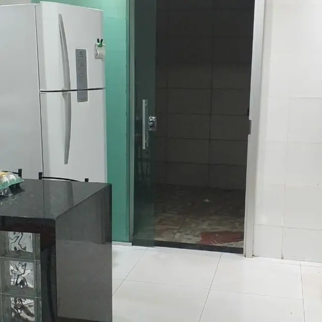 Foto 5 de Casa com 4 quartos à venda, 263m2 em Veneza Parque, Montes Claros - MG