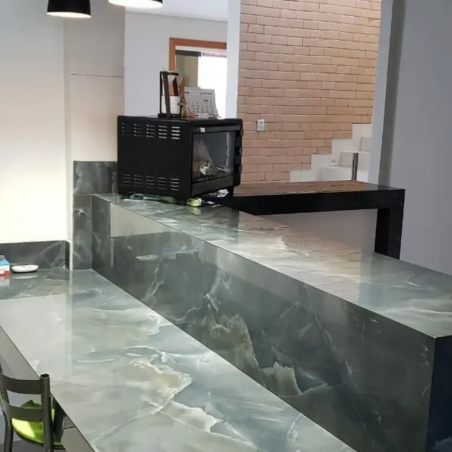 Casa com 3 quartos à venda, 240m2 em Maracanã, Montes Claros - MG - imagem 4 Foto 4 de Casa com 3 quartos à venda, 240m2 em Maracanã, Montes Claros - MG