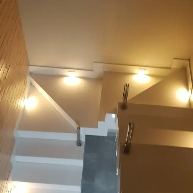 Casa com 3 quartos à venda, 240m2 em Maracanã, Montes Claros - MG - imagem 3 Foto 3 de Casa com 3 quartos à venda, 240m2 em Maracanã, Montes Claros - MG