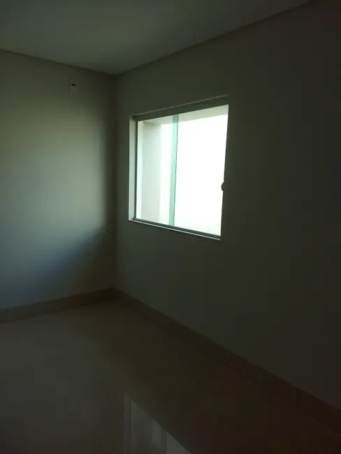 Foto 8 de Casa com 3 quartos à venda, 200m2 em Ibituruna, Montes Claros - MG