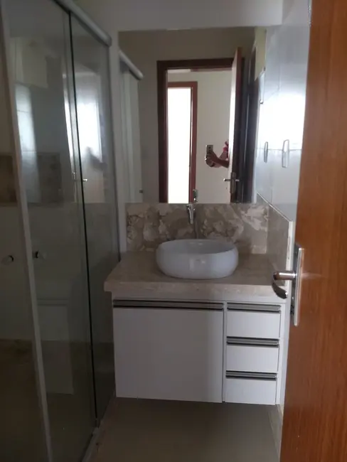 Apartamento com 3 quartos à venda, 220m2 em Ibituruna, Montes Claros - MG - imagem 9 Foto 9 de Apartamento com 3 quartos à venda, 220m2 em Ibituruna, Montes Claros - MG