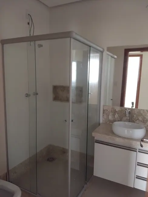 Apartamento com 3 quartos à venda, 220m2 em Ibituruna, Montes Claros - MG - imagem 8 Foto 8 de Apartamento com 3 quartos à venda, 220m2 em Ibituruna, Montes Claros - MG