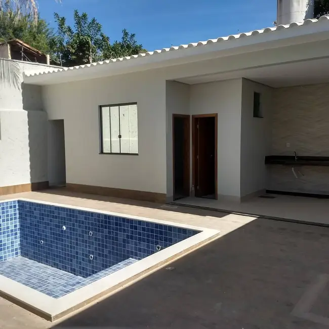 Foto 7 de Casa com 3 quartos à venda, 205m2 em Ibituruna, Montes Claros - MG