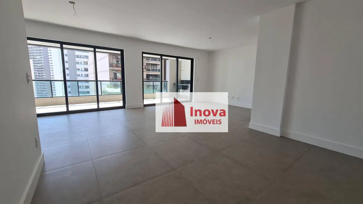 Apartamento com 4 quartos à venda, 250m2 em Centro, Juiz De Fora - MG - imagem 5 Foto 5 de Apartamento com 4 quartos à venda, 250m2 em Centro, Juiz De Fora - MG