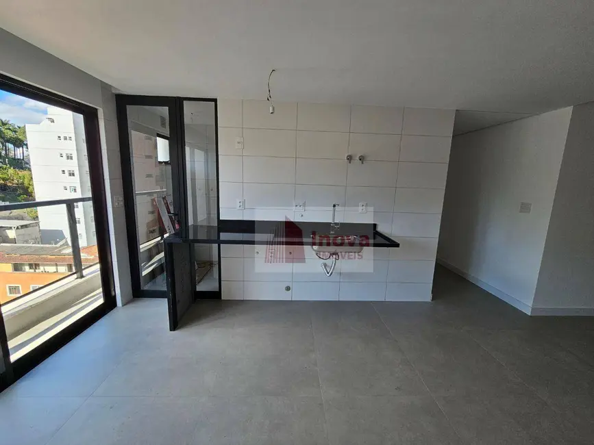 Apartamento com 3 quartos à venda, 120m2 em Santa Helena, Juiz De Fora - MG - imagem 7 Foto 7 de Apartamento com 3 quartos à venda, 120m2 em Santa Helena, Juiz De Fora - MG