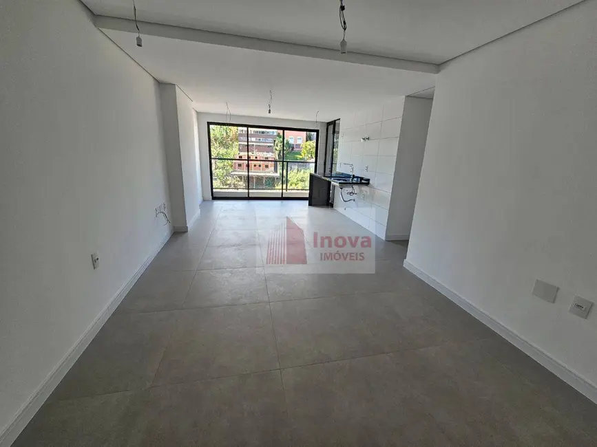 Apartamento com 3 quartos à venda, 120m2 em Santa Helena, Juiz De Fora - MG - imagem 5 Foto 5 de Apartamento com 3 quartos à venda, 120m2 em Santa Helena, Juiz De Fora - MG