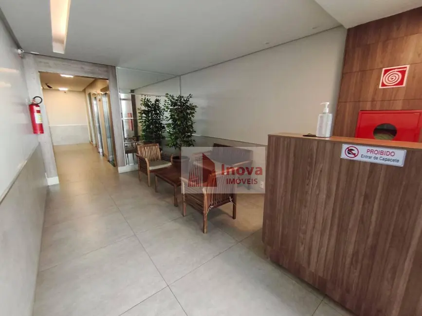 Apartamento com 2 quartos para alugar, 80m2 em Centro, Juiz De Fora - MG - imagem 3 Foto 3 de Apartamento com 2 quartos para alugar, 80m2 em Centro, Juiz De Fora - MG