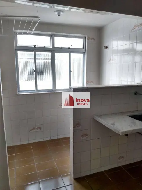 Foto 3 de Apartamento com 2 quartos para alugar, 75m2 em São Mateus, Juiz De Fora - MG