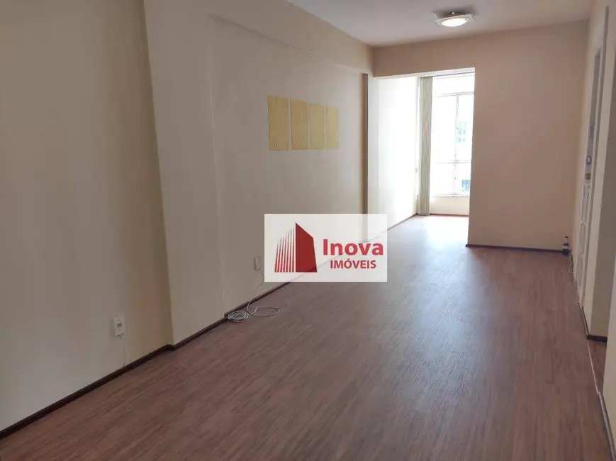 Apartamento com 1 quarto à venda, 50m2 em Centro, Juiz De Fora - MG - imagem 6 Foto 6 de Apartamento com 1 quarto à venda, 50m2 em Centro, Juiz De Fora - MG