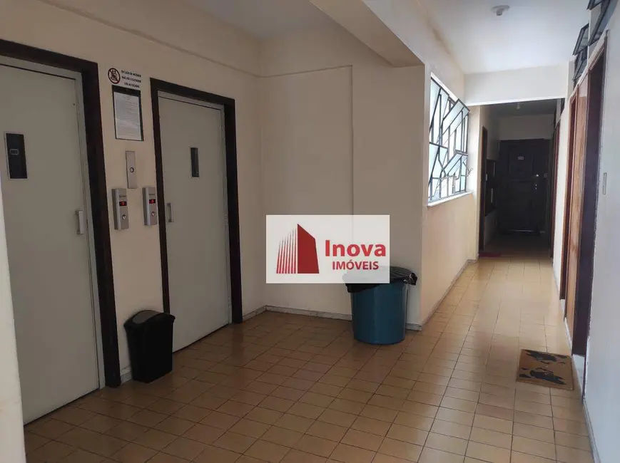Apartamento com 1 quarto à venda, 50m2 em Centro, Juiz De Fora - MG - imagem 5 Foto 5 de Apartamento com 1 quarto à venda, 50m2 em Centro, Juiz De Fora - MG