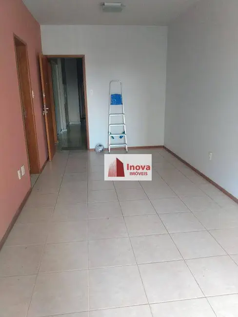 Foto 4 de Apartamento com 2 quartos à venda, 87m2 em Centro, Juiz De Fora - MG
