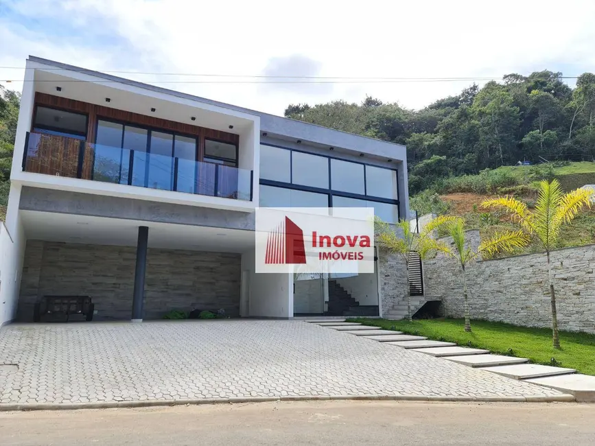 Foto 1 de Casa de Condomínio com 4 quartos à venda, 500m2 em Novo Horizonte, Juiz De Fora - MG