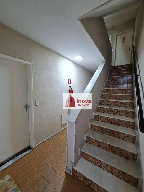 Foto 2 de Apartamento com 3 quartos à venda, 90m2 em Jardim Glória, Juiz De Fora - MG