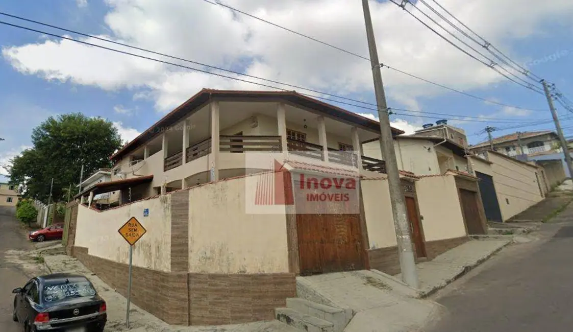 Foto 1 de Casa com 3 quartos para alugar, 180m2 em Parque Guarua, Juiz De Fora - MG