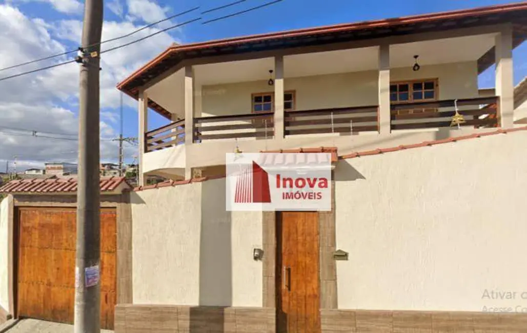 Foto 2 de Casa com 3 quartos para alugar, 180m2 em Parque Guarua, Juiz De Fora - MG