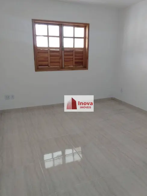 Casa com 3 quartos para alugar, 180m2 em Parque Guarua, Juiz De Fora - MG - imagem 8 Foto 8 de Casa com 3 quartos para alugar, 180m2 em Parque Guarua, Juiz De Fora - MG